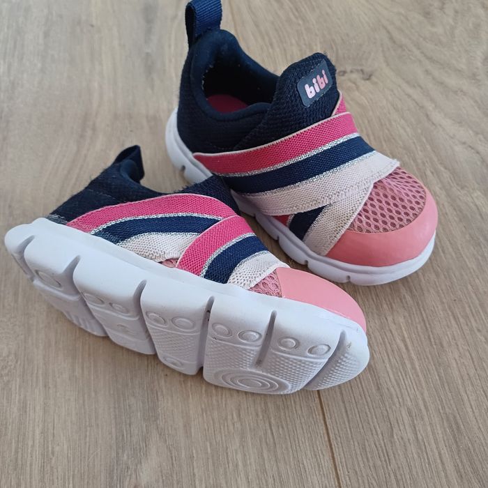 Bibi - buty dla dziewczynki  22 lekkie adidaski