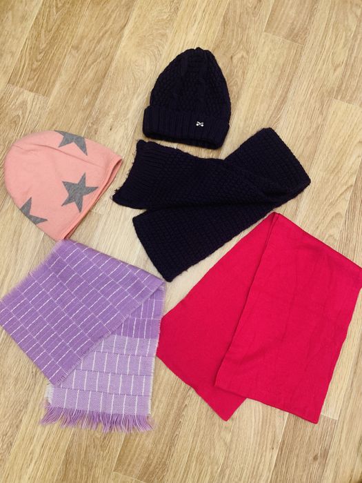 Зимняя шапка , шарф на  девочку 6-8 лет