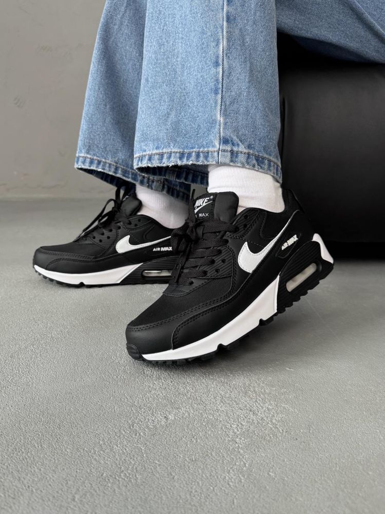 Nike 90 classic sale