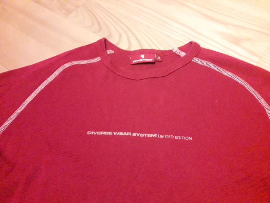 Bluzka z długim rękawem - Longsleeve - czerwona - Diverse