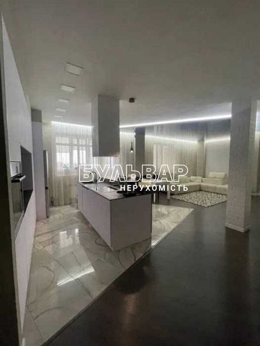 Продам 3 к.кв Центр, ул. Культуры 22, Авантаж м. Научная