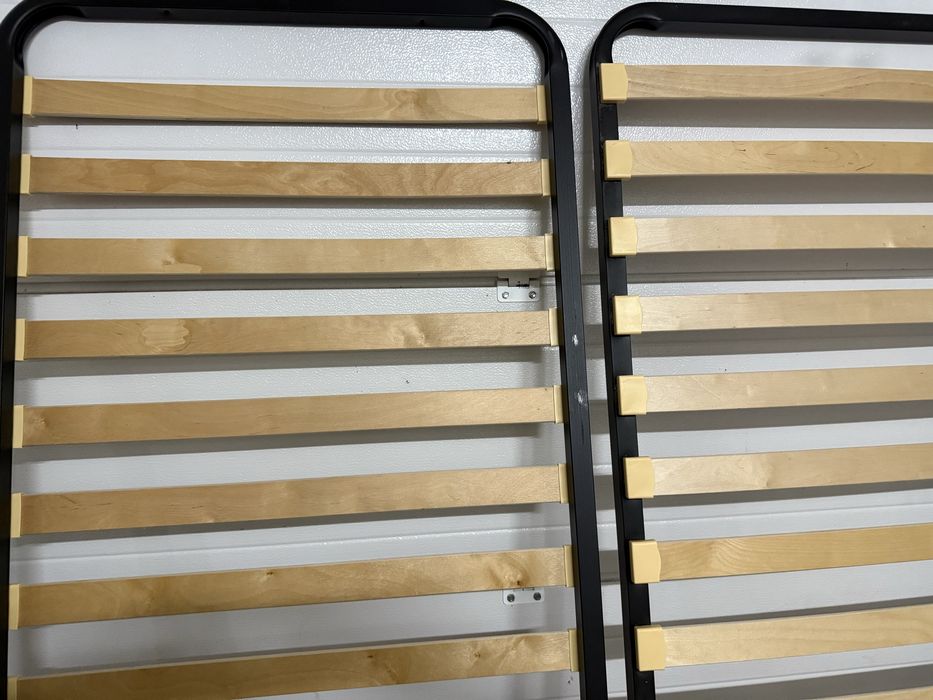 2 estrados impecaveis de 80x2.00