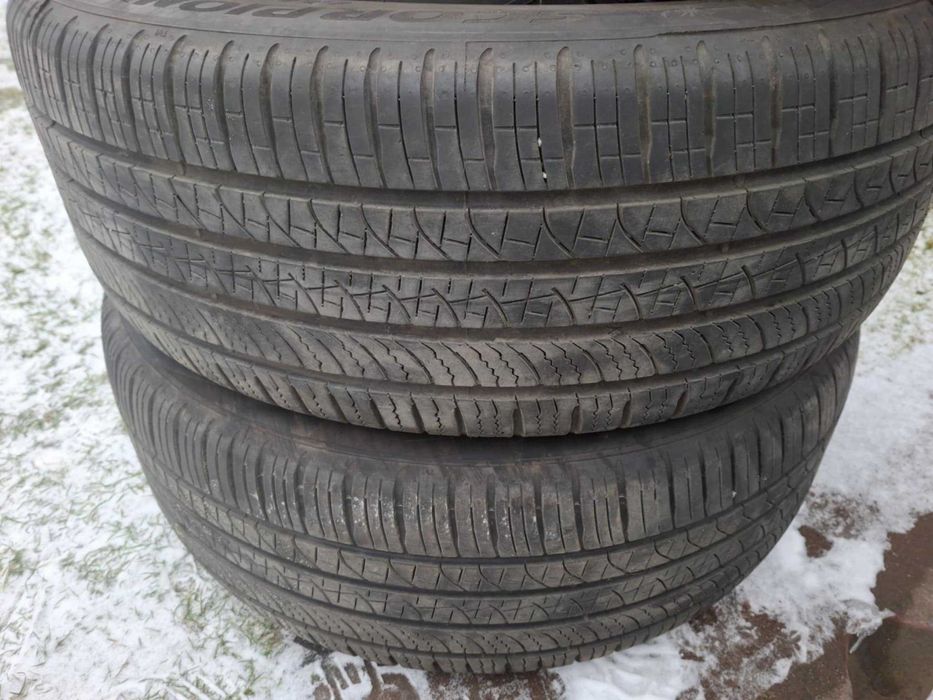 Opony całoroczne Pirelli