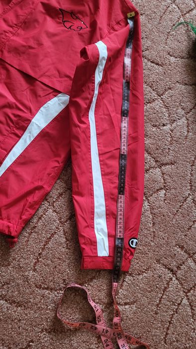 Вітровка чоловіча