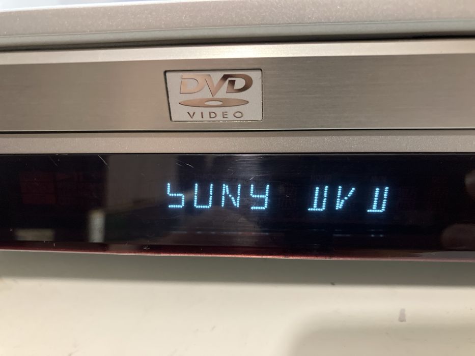 Sony CD/DVD Player DVP-NS400D