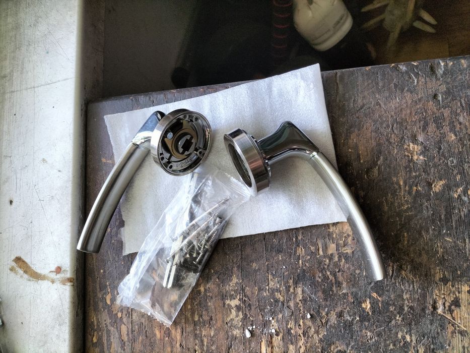 Klamki do drzwi klamki