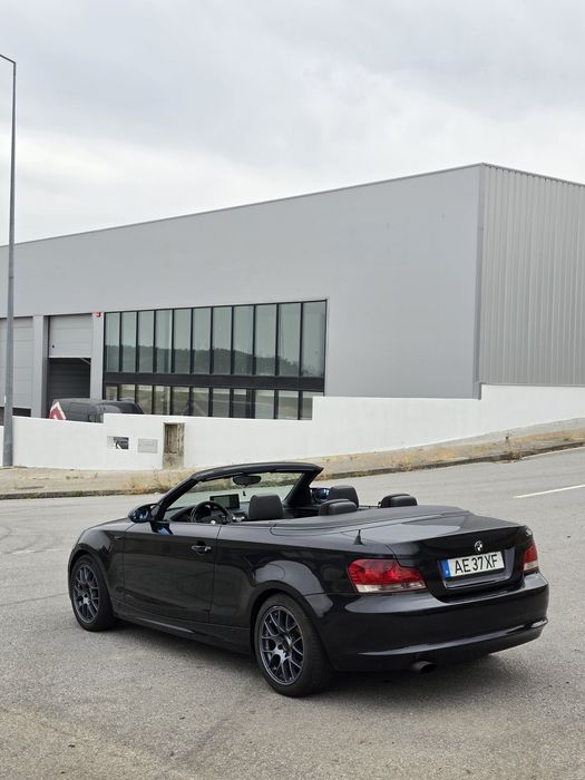 BMW 118D 2.0  E88