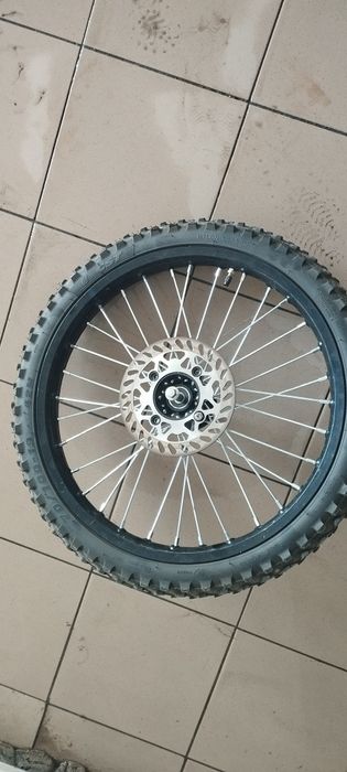 Передний 19 мото  диск в сборе