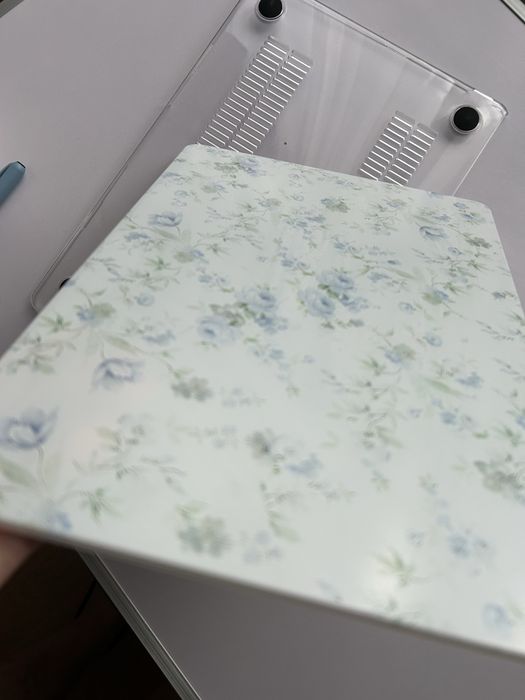 Чехол на MacBook Air M1
