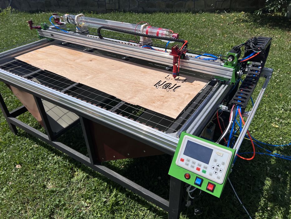Лазерний Co2 станок по граніту, фанери, тканини. ФОП