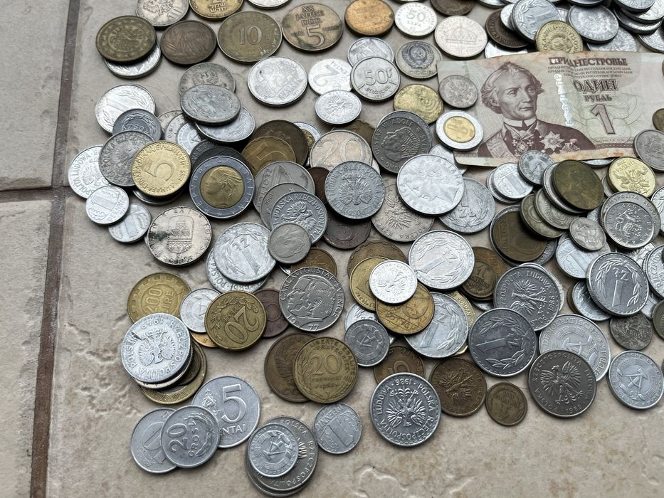 Zestaw monet 285 szt cały świat mix różne banknoty