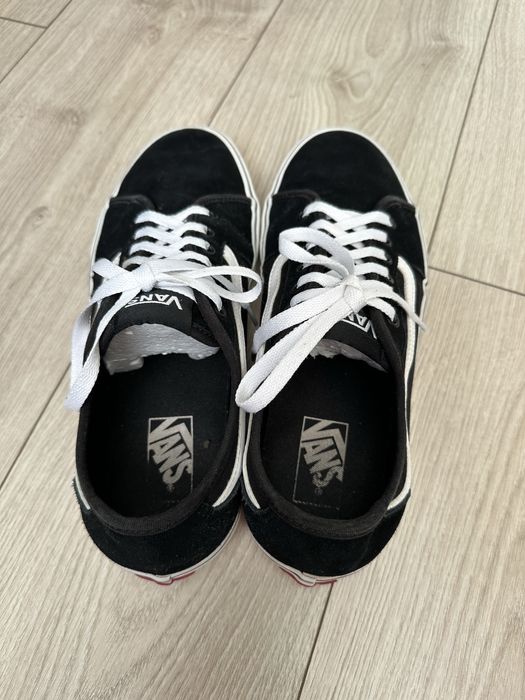 Крутые кеды Vans