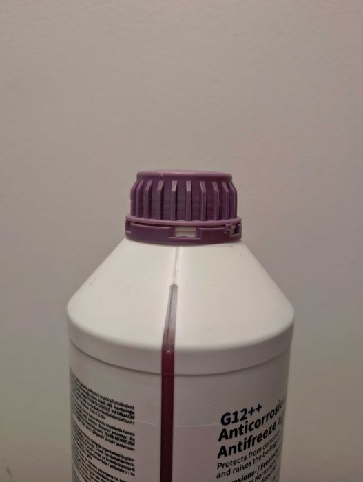 Охолоджуюча рідина , антифріз SWAG G12++ , кат.ном. 30 93 7400