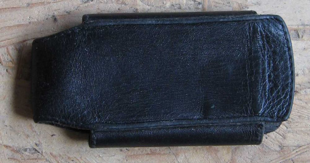 чехол для кнопочной Нокии или похожей мобилы