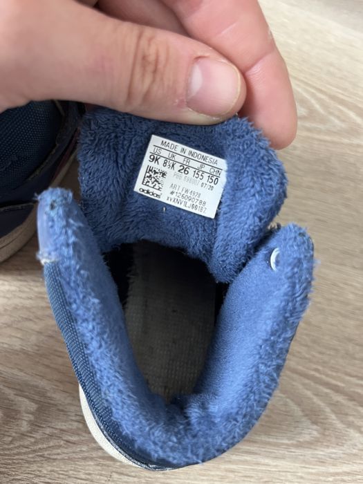 Adidasy 26 ocieplane granatowe