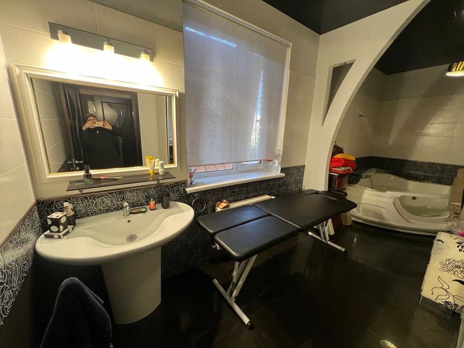 Дом для семьи в центре