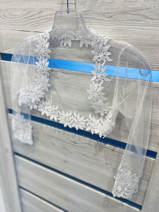 Suknia ślubna biała długa bolerko