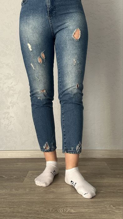 Продам джинси прямі