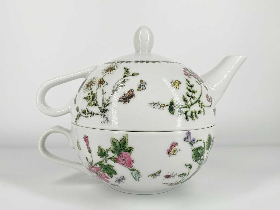 Piękny Porcelanowy Dzbanek z Filiżanką *112