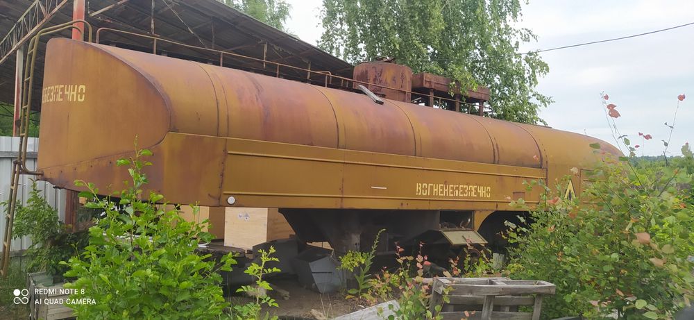 Бочка, ємність, напівпричіп цистерна, паливозаправник