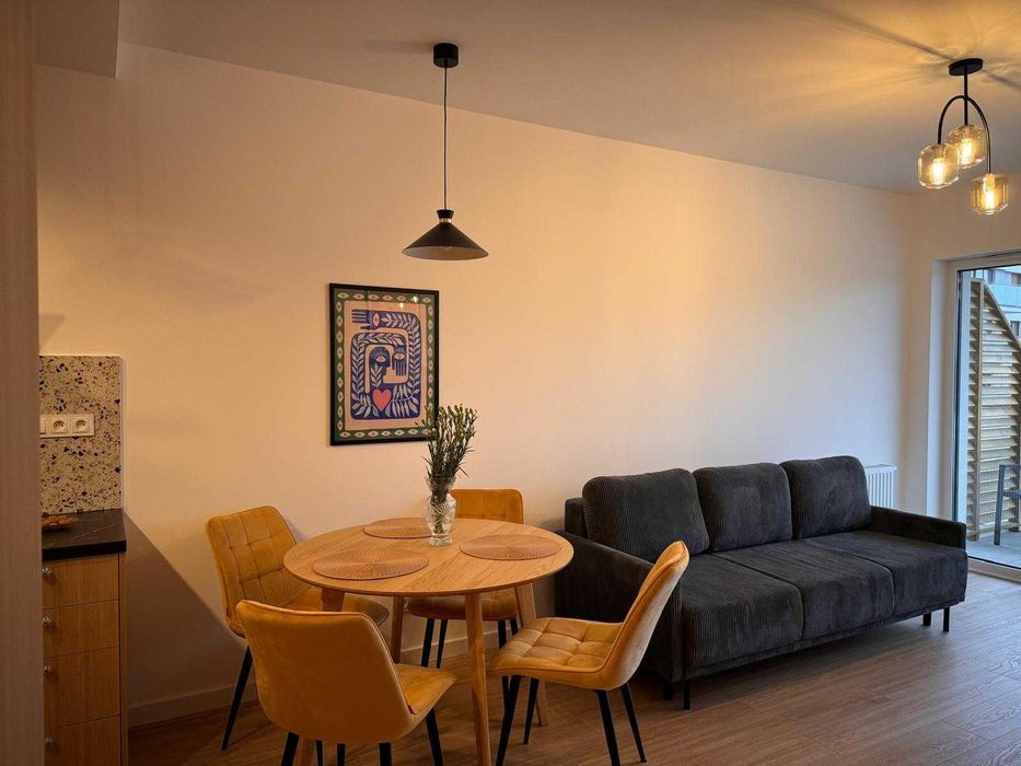 Sprzedam umeblowane mieszkanie 40,77m2