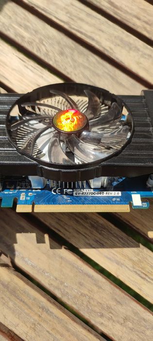 Karta Graficzna Gigabyte HD 7770 1GB GDDR5 HDMI Nvidia Gaming