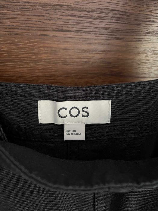 Granatowe ogrodniczki COS XS