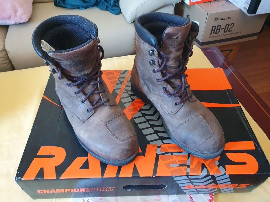 Botas de homem para mota (Marca: RAINERS)