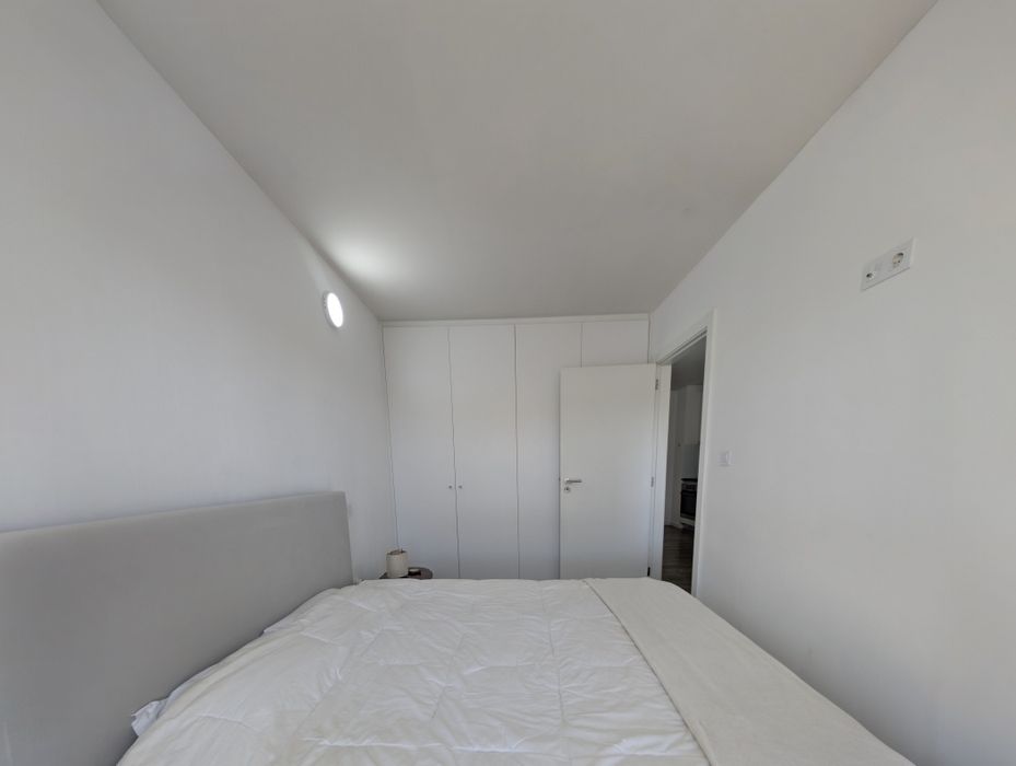 Apartamento T1 com lugar garagem Centro Valença