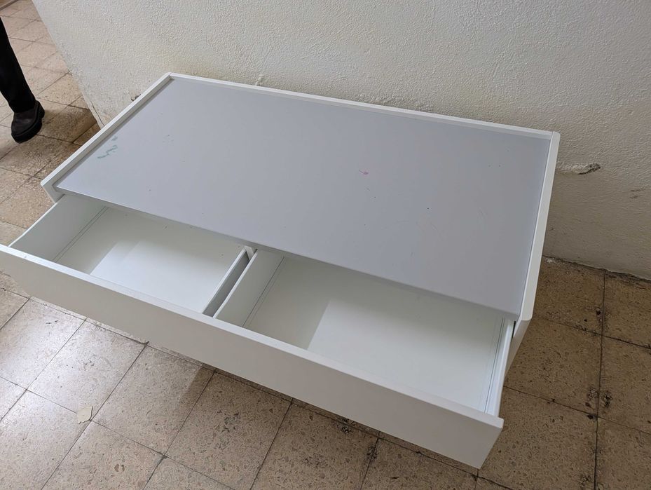 Mesa infantil IKEA DUNDRA com arrumação – ideal LEGO / atividades