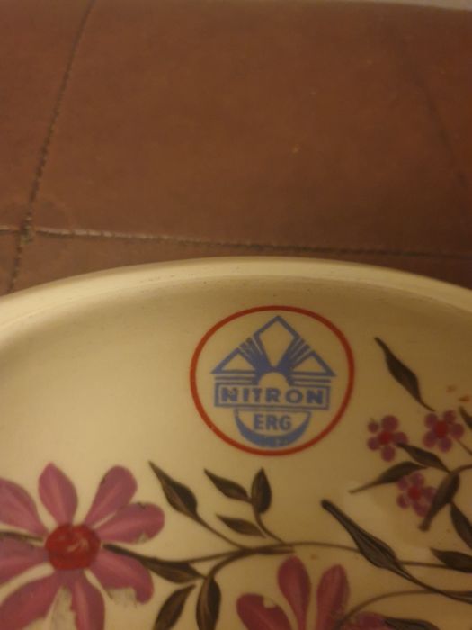 Popielniczka tułowice porcelana łódeczka NITRON ERG