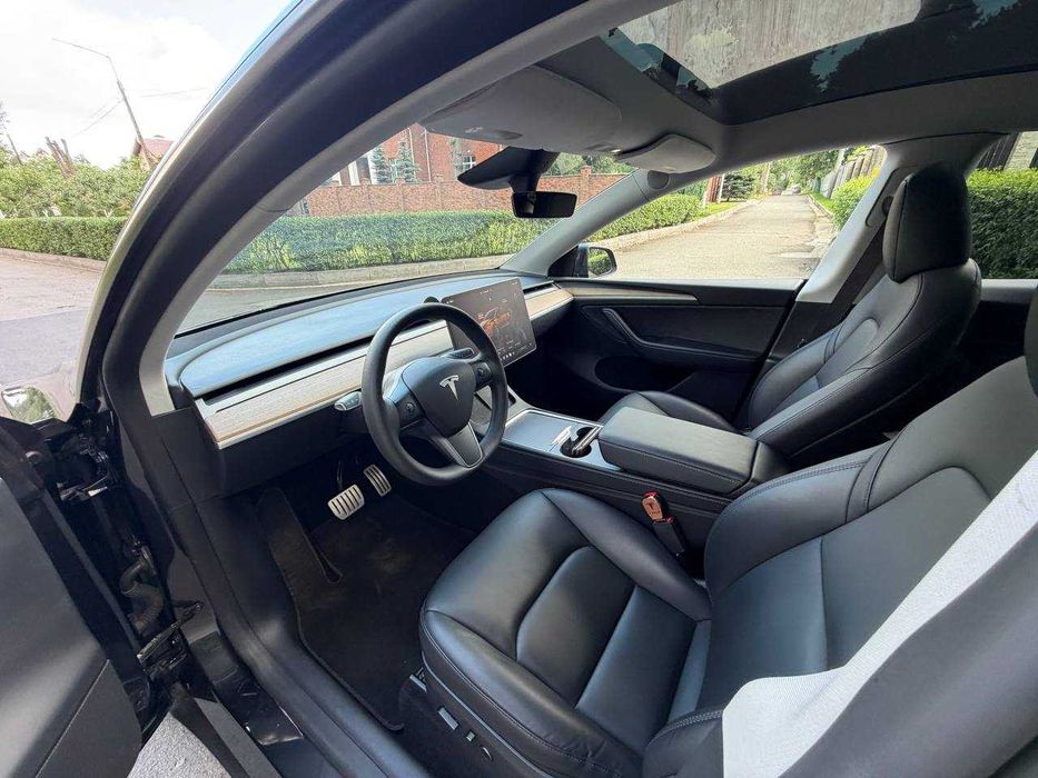 Tesla Model Y 2024 VIN 7SAYGDEF6RA291217 фото оголошення 13 з 24