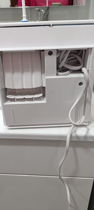 Irrigador oral BRAUN ORAL-B elétrico