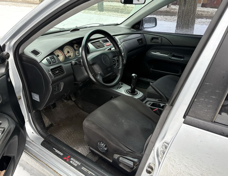 Продам Mitsubishi Lancer 9 2005г.в