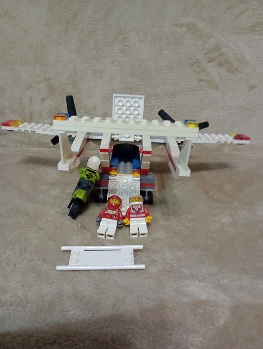LEGO Ambulans 60116