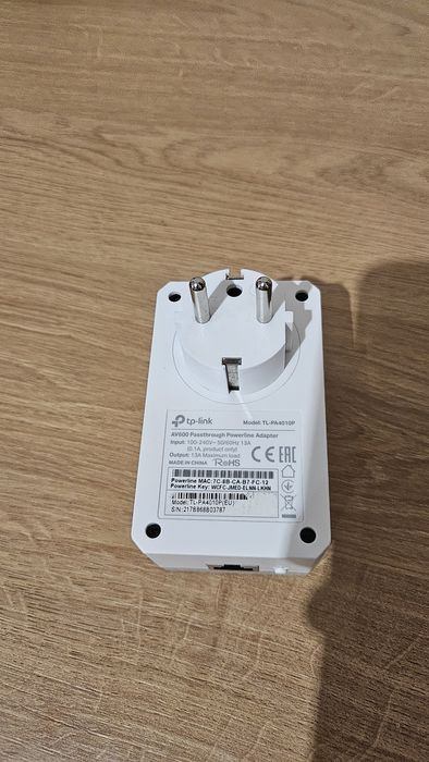 Адаптер TP-link Powerline AV600 з вбудованою розеткою