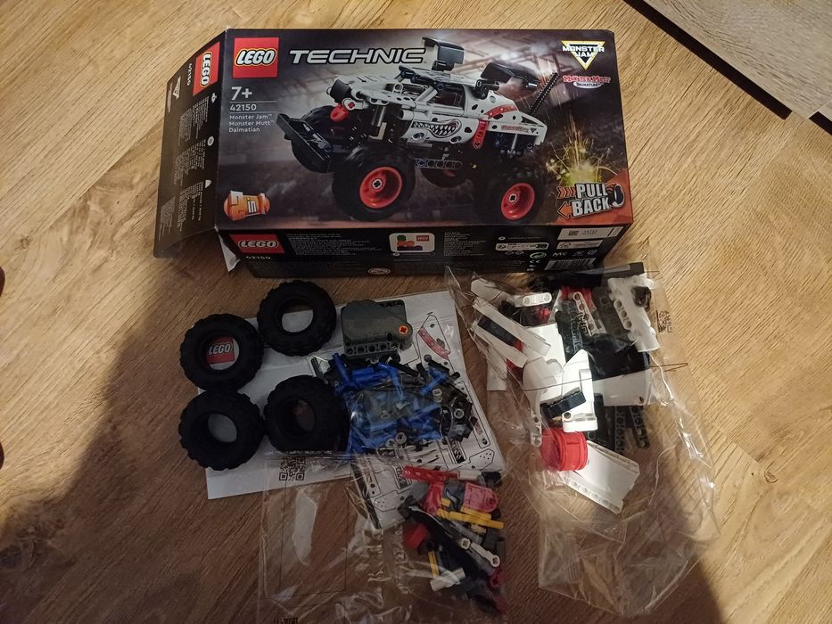 Lego technic  7+