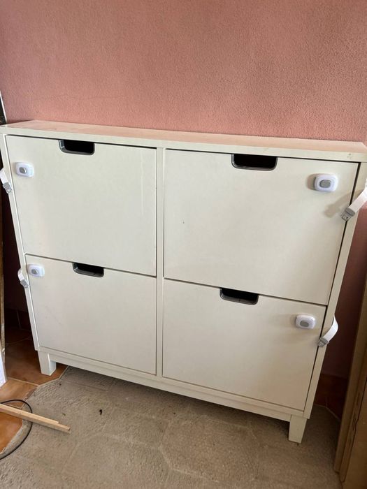 Sapateira ikea stall