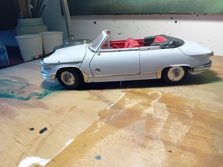 Panhard em miniatura