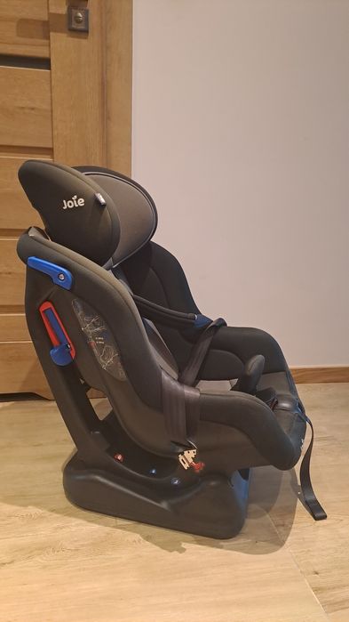 fotelik samochodowy Joie  0-18 kg
