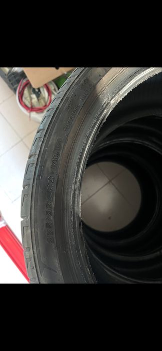 Pneus novos com 2000kms