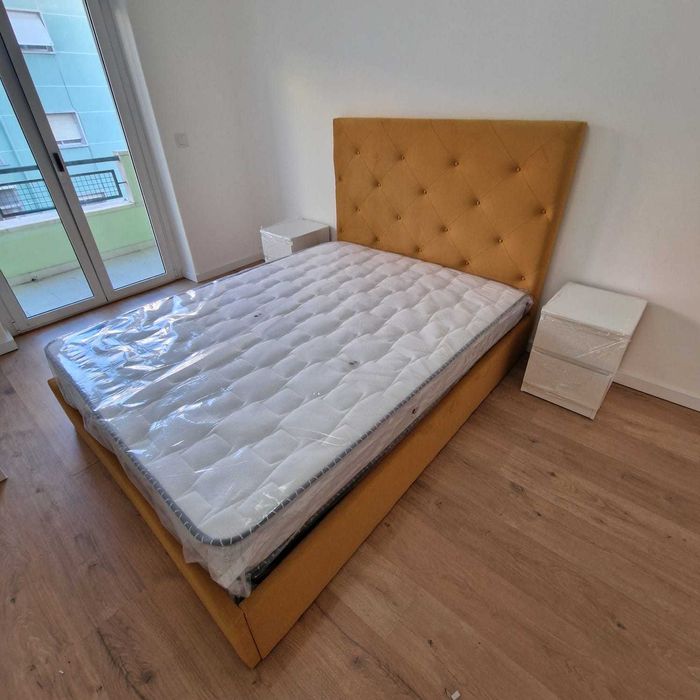 Camas de Casal Estofadas de Luxo 199€ Disp. em Várias Cores! 190x140m!