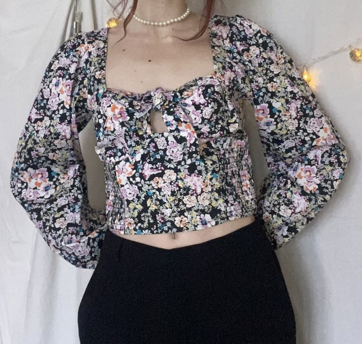 Блузка квіткова чорна рукава фонари кроп топ бант