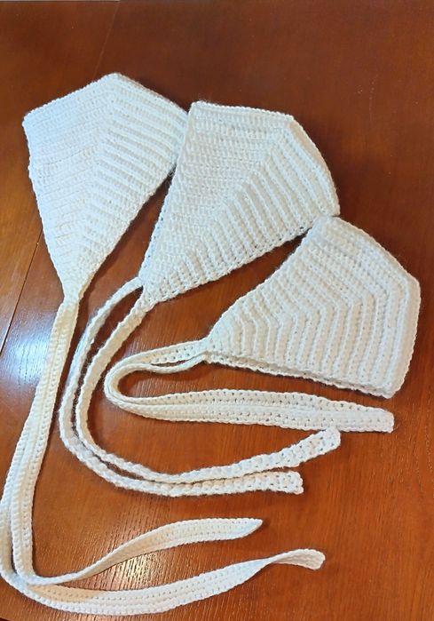 Шапка- чепчик, ніткі Alize Angora.