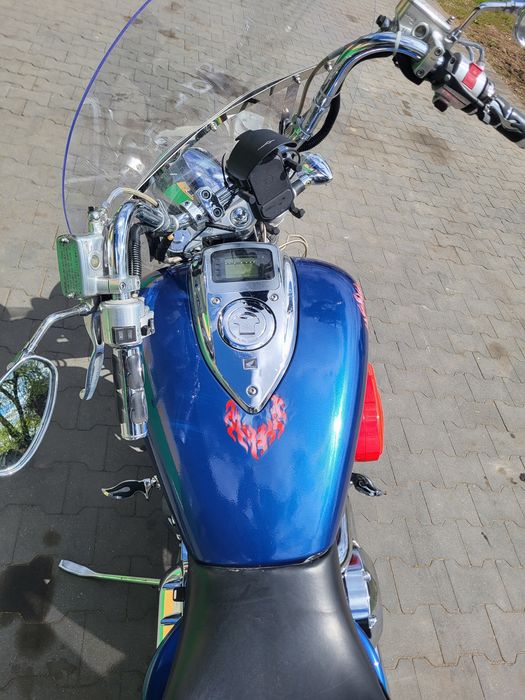 Honda VTX 1800 Yamaha Dragstar 1900