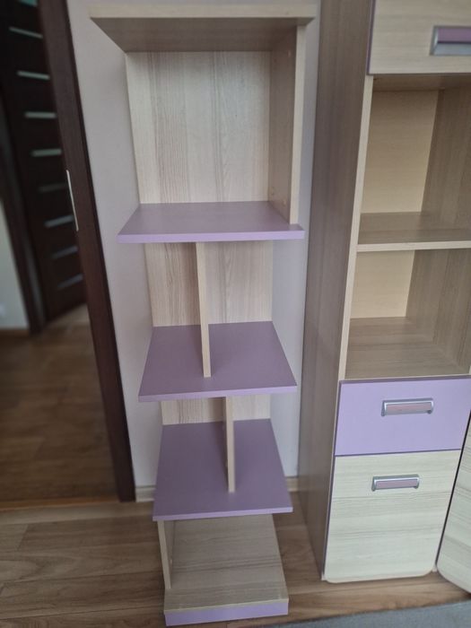 Zestaw mebli dziecięcych / młodzieżowych