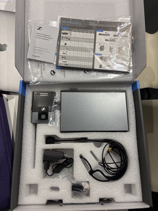 Sistema de microfone sem fio - Novo na caixa Sennheiser