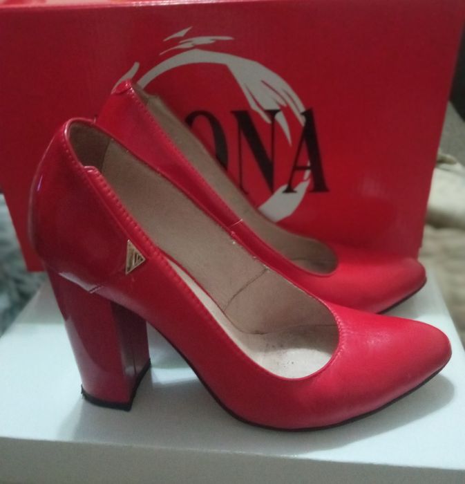 Туфлі жіночі шкіряні