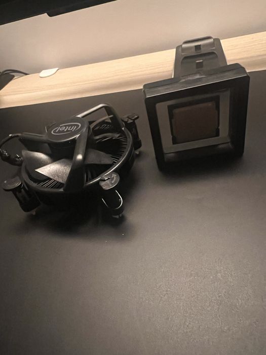 Intel i7-10700 mais cooler