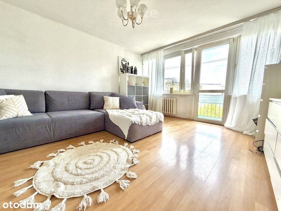 Centrum, 2 pokoje, balkon, piwnica